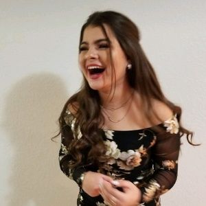 Meet your Posher, Ana